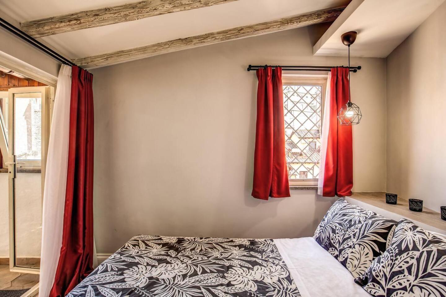 Attic With Terrace By Trevi Fountain Διαμέρισμα Ρώμη Εξωτερικό φωτογραφία