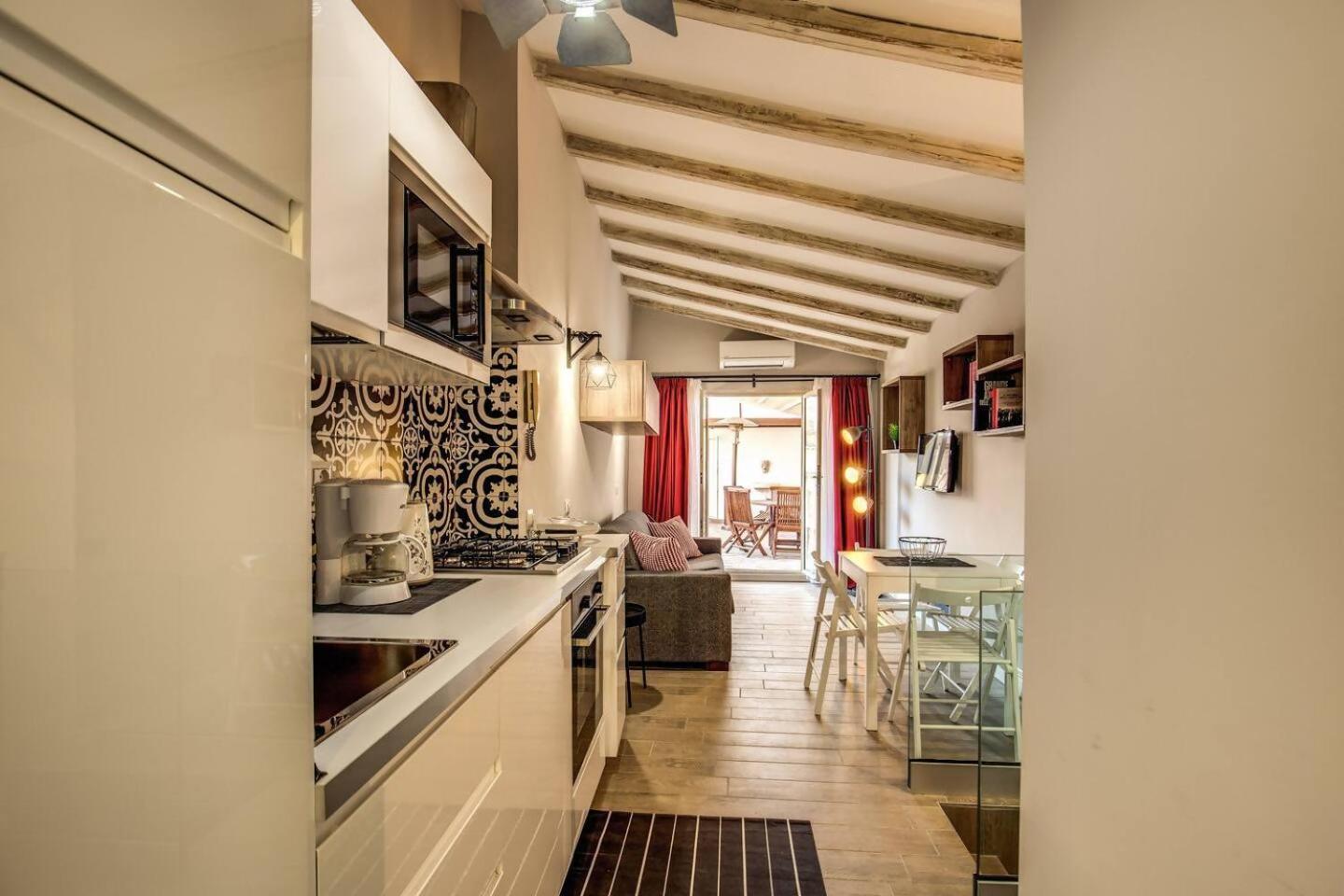 Attic With Terrace By Trevi Fountain Διαμέρισμα Ρώμη Εξωτερικό φωτογραφία