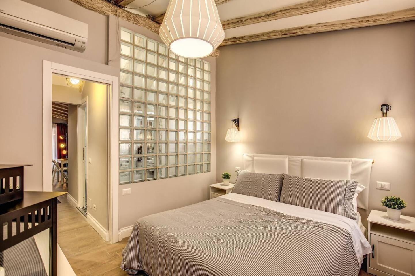 Attic With Terrace By Trevi Fountain Διαμέρισμα Ρώμη Εξωτερικό φωτογραφία