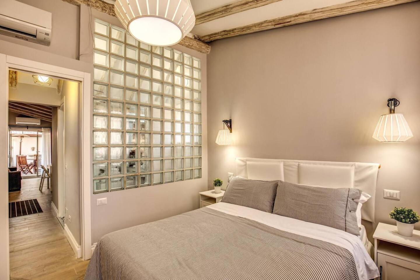 Attic With Terrace By Trevi Fountain Διαμέρισμα Ρώμη Εξωτερικό φωτογραφία